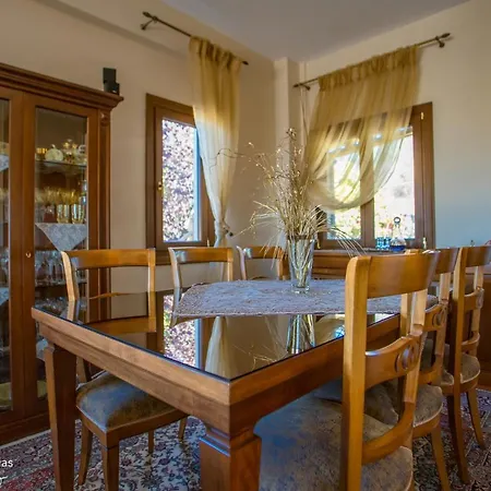 Villa Luxury Paradise Kastoria Lithia Exterior photo