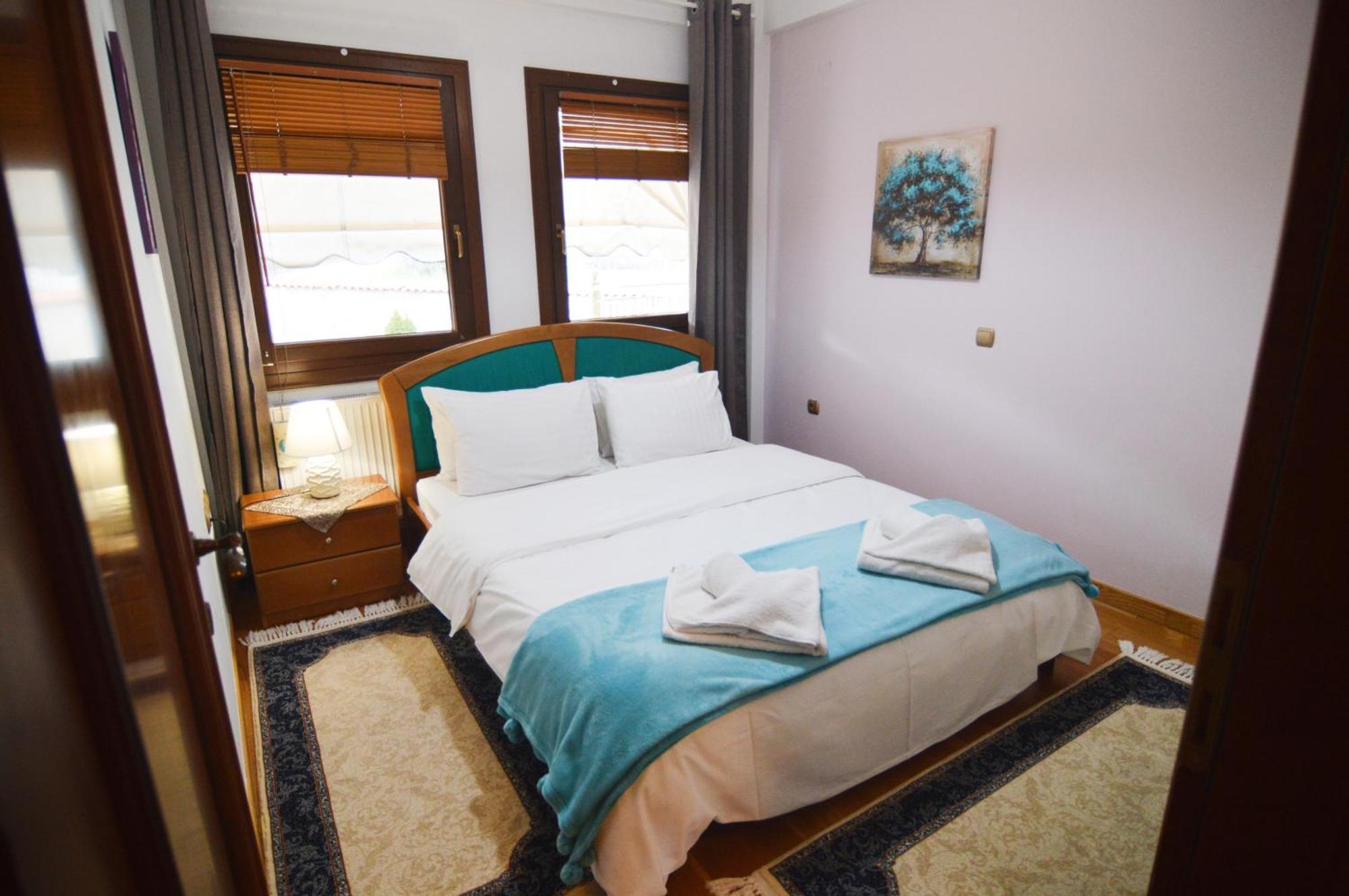 Luxury Paradise Kastoria Villa *